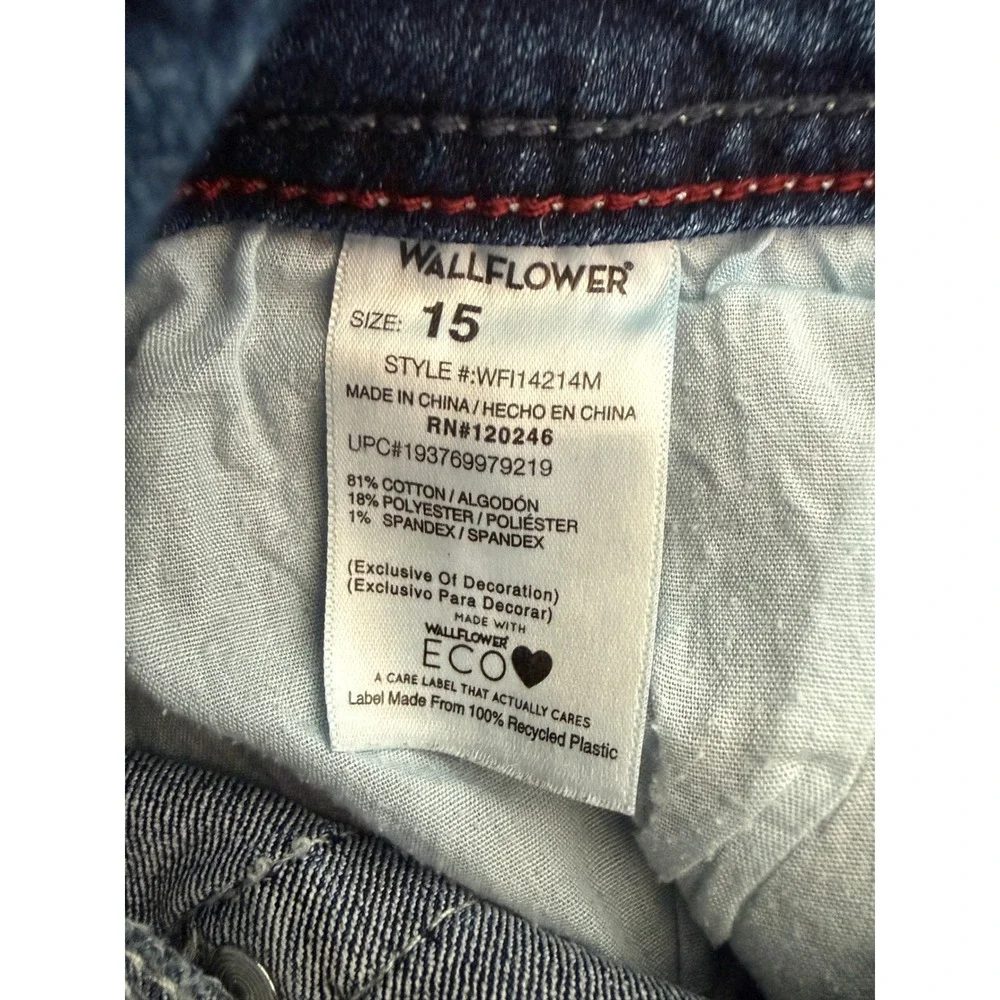 WallFlower Luscious Curvy Fit Bootcut Jeans Medium Wash Size 15 Blue 34x26 Y2K